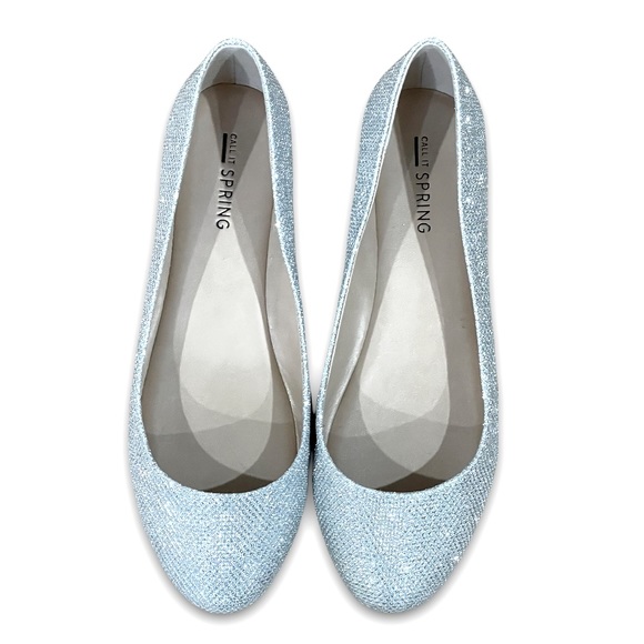 Call It Spring Fibonacci flat in silver - Picture 1 of 4